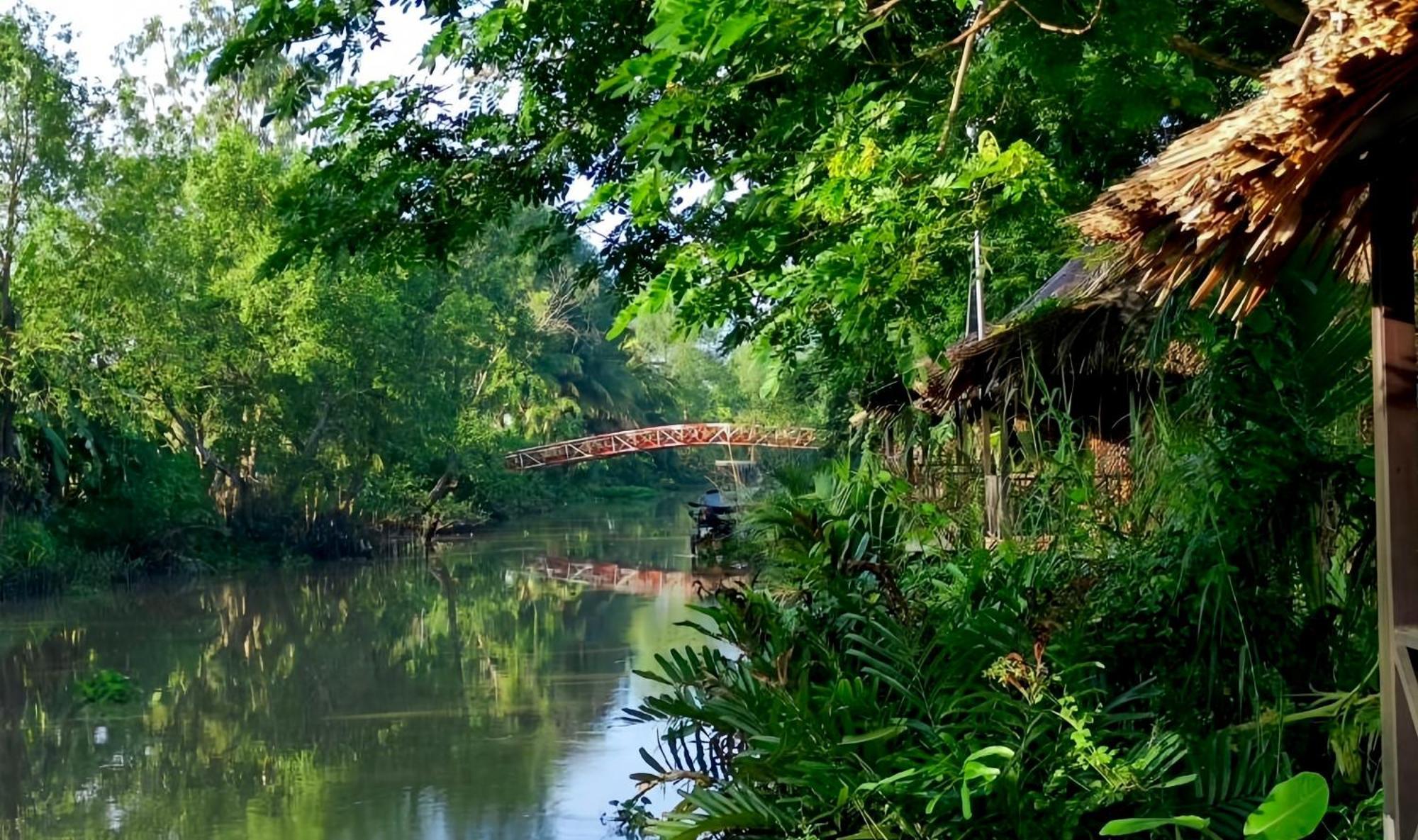 Hometravel Mekong Can Tho Esterno foto